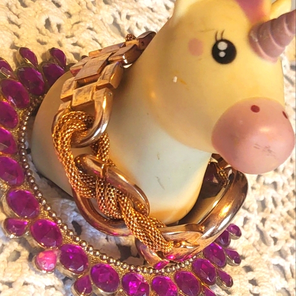 Akribos XXIV AK895RG-BX  Diamond dial  Twisted Chain Watch for Women - Picture 6 of 16